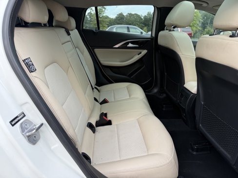 Used 2018 INFINITI QX30 image 41