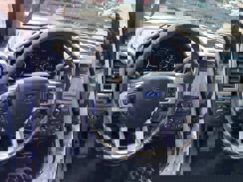 Used 2017 Ford F150 Lariat image 14