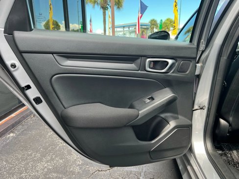 Used 2023 Honda Civic Sport image 22