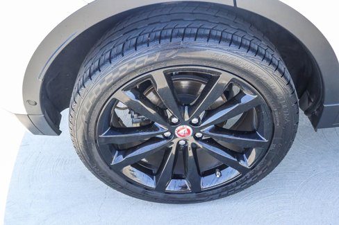 Used 2018 Jaguar E-PACE S image 8