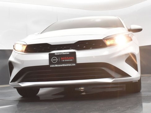 Used 2023 Kia Forte LXS image 36