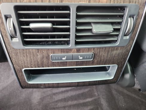 Used 2016 Land Rover Range Rover Sport HSE image 27