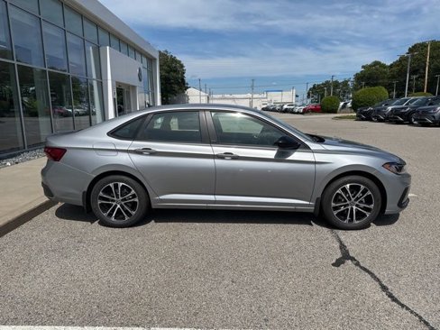 New 2025 Volkswagen Jetta Sport image 8