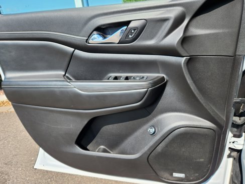 Used 2019 GMC Acadia SLT image 6
