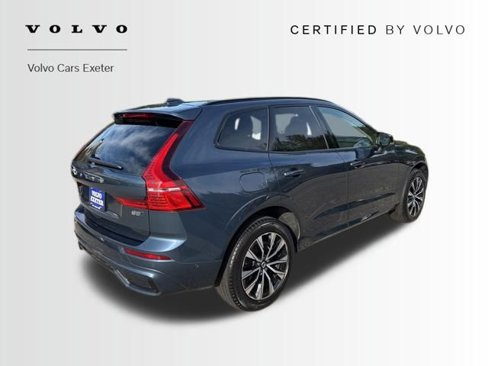 Certified 2025 Volvo XC60 B5 Plus image 8