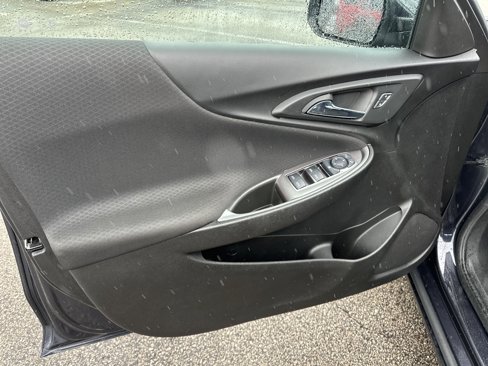Used 2022 Chevrolet Malibu LT image 11