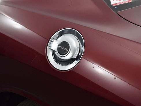 Used 2023 Dodge Challenger SXT image 23
