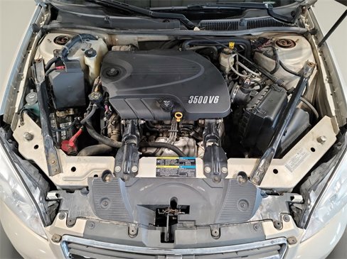 Used 2008 Chevrolet Impala LT w/ Luxury Edition Package image 33