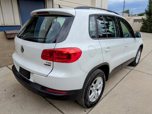 Used 2016 Volkswagen Tiguan S image 13