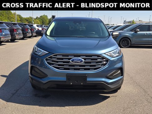 Used 2019 Ford Edge SE image 2