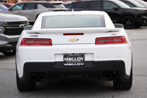 Used 2015 Chevrolet Camaro LT w/ RS Package image 3