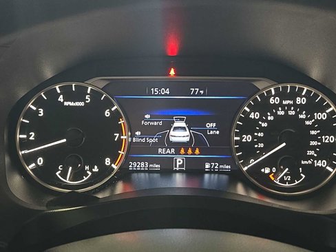 Used 2024 Nissan Altima 2.5 SV image 21