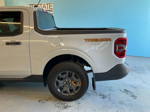 Used 2023 Ford Maverick Tremor image 9