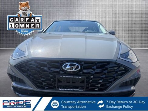 Used 2022 Hyundai Sonata SEL w/ Preferred Accessory Package image 9