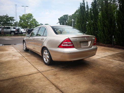 Used 2004 Mercedes-Benz C 240 4MATIC Sedan image 8