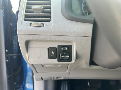 Used 2010 Toyota Corolla LE image 16