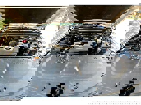 Used 2015 Chevrolet Suburban LTZ image 11