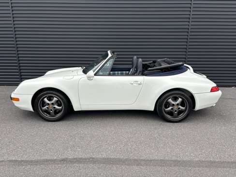 Used 1996 Porsche 911 Carrera image 2