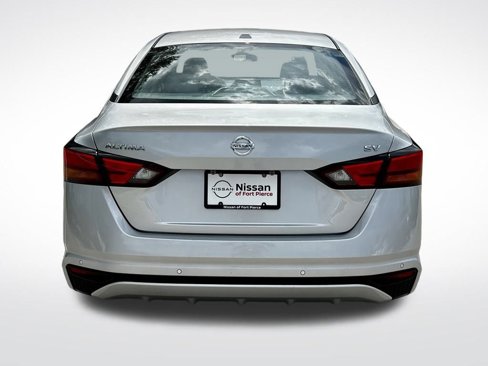 Certified 2022 Nissan Altima 2.5 SV image 5