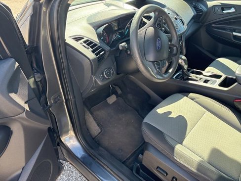 Used 2018 Ford Escape SE image 11