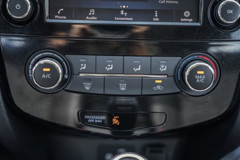 Used 2021 Nissan Rogue Sport S image 21