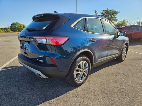 Used 2020 Ford Escape S image 7