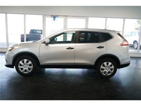 Used 2016 Nissan Rogue S image 4