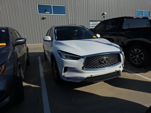 Used 2020 INFINITI QX50 Luxe w/ Navigation Package image 1