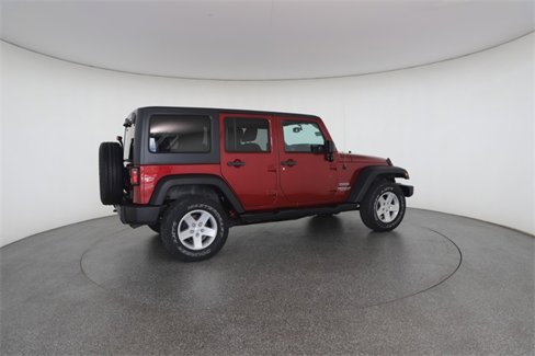 Used 2013 Jeep Wrangler Unlimited Sport image 21