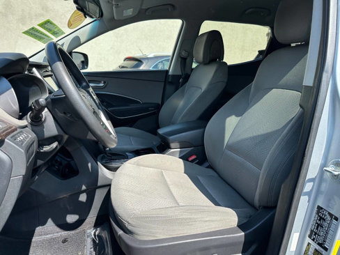 Used 2017 Hyundai Santa Fe Sport image 12