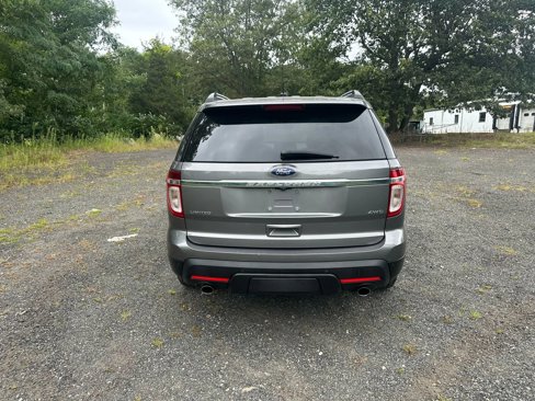 Used 2013 Ford Explorer XLT image 6