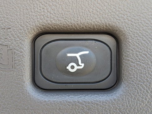 Certified 2023 Lincoln Nautilus AWD w/ Premium Package image 7