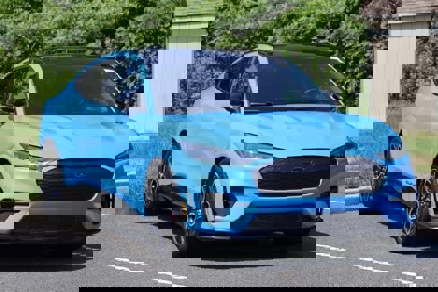Certified 2022 Ford Mustang Mach-E GT image 3