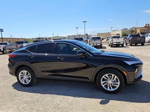 New 2026 Buick Envista Preferred image 6