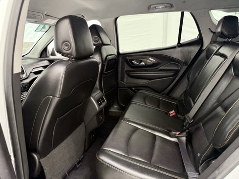 Used 2021 GMC Terrain SLT image 14