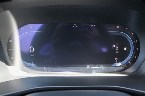 Used 2024 Volvo XC40 B5 Plus w/ Climate Package image 23