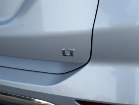 Used 2018 Chevrolet Equinox LT image 32
