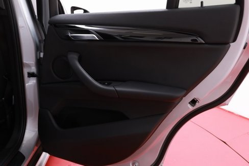 Used 2018 BMW X1 xDrive28i image 18