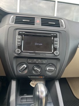 Used 2013 Volkswagen Jetta SE image 12