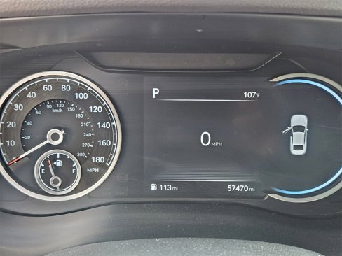 Used 2023 Genesis G70 2.0T image 14