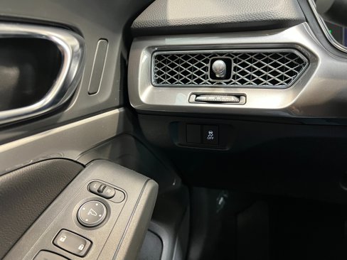 New 2025 Acura Integra image 19