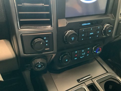 Used 2019 Ford F150 XLT w/ Equipment Group 302A Luxury image 24