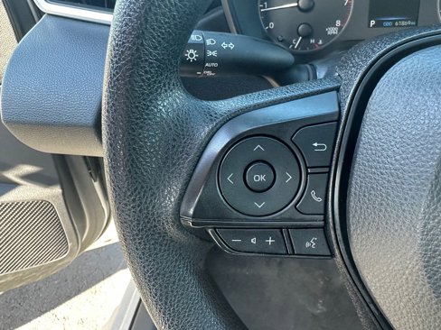 Used 2023 Toyota Corolla LE image 19