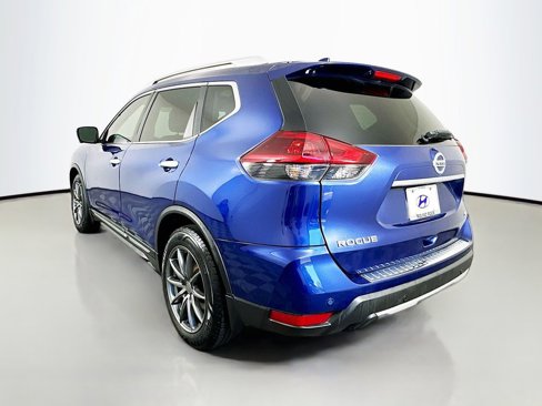 Used 2020 Nissan Rogue SL w/ Premium Package image 7