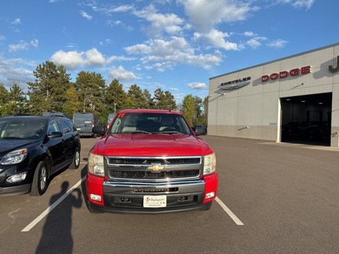 Used 2011 Chevrolet Silverado 1500 LT w/ All-Star Edition image 2