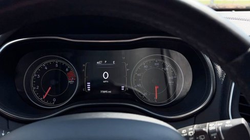 Used 2021 Jeep Cherokee Latitude Plus image 24