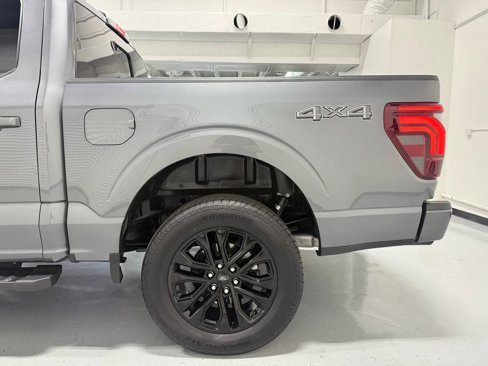 Used 2024 Ford F150 Lariat image 10