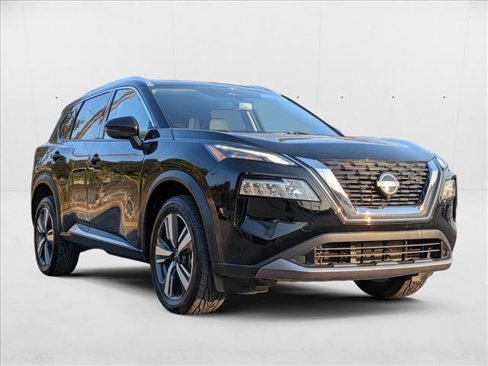 Used 2023 Nissan Rogue SL image 3