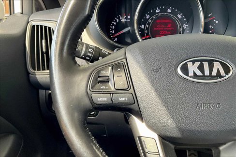 Used 2014 Kia Rio SX image 22