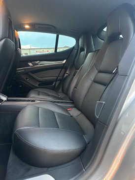 Used 2013 Porsche Panamera 4S image 34